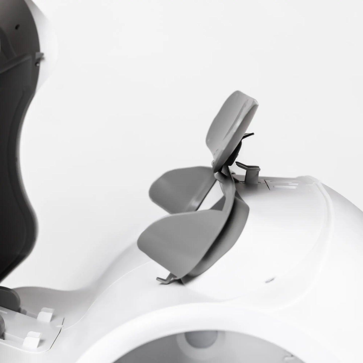 Flap of the trash can for Poopy Nano 2